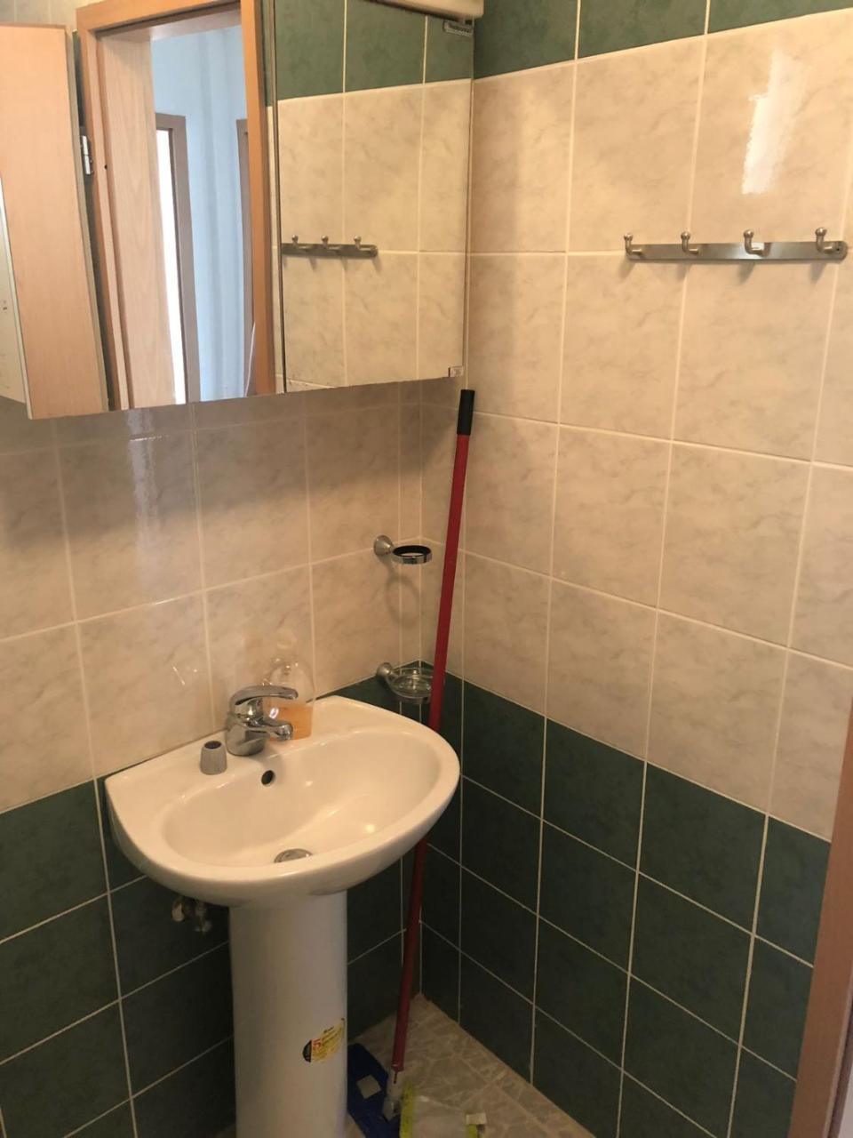 Apartman Ylli Nečujam Exterior foto