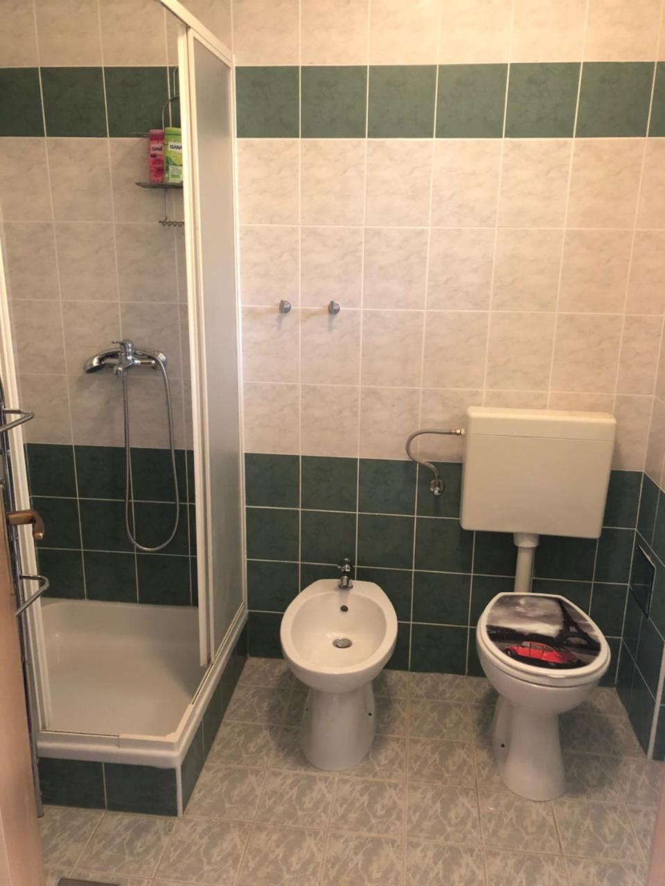 Apartman Ylli Nečujam Exterior foto